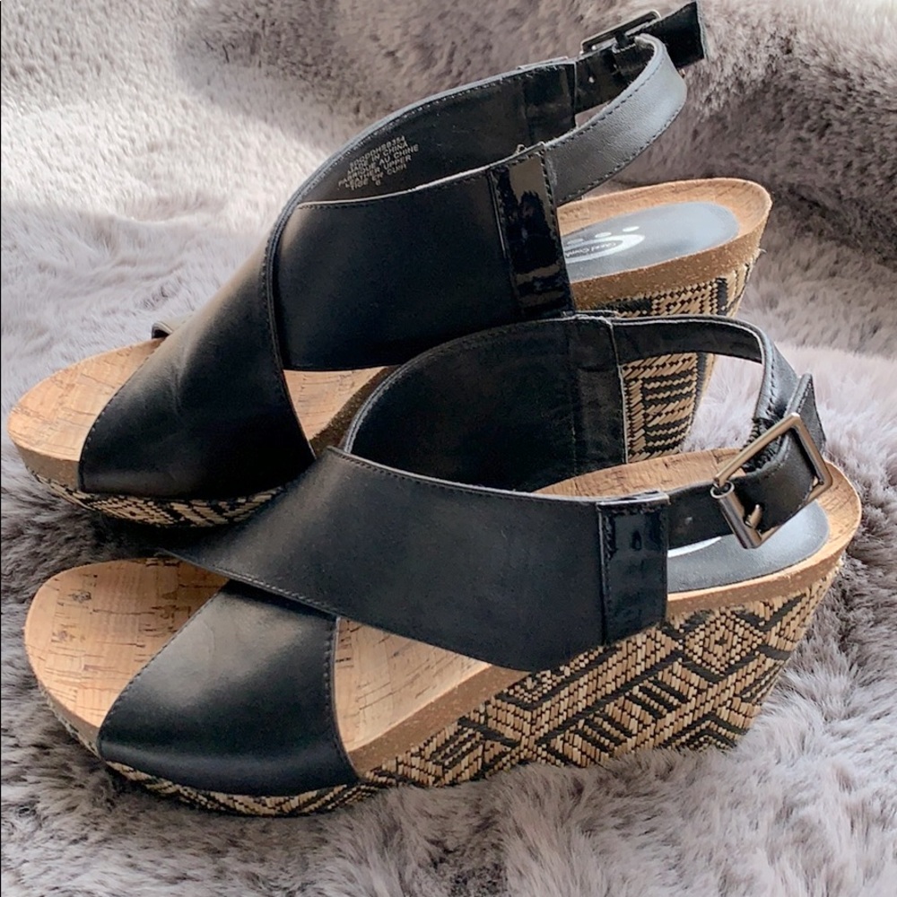 Size six black Denver Hayes wedges